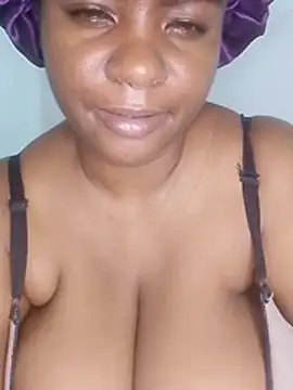 bigtitssxx online show from 04/11/26, 08:29