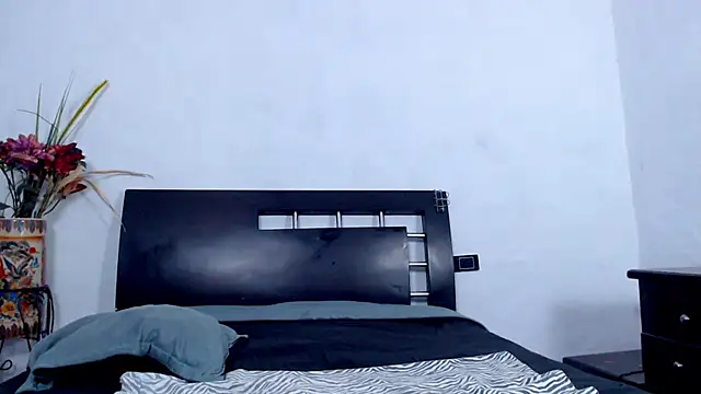 AikoTailor online show from 09/30/25, 07:30