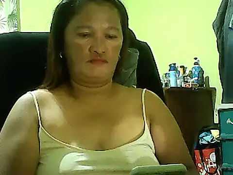 hott scarlett online show from 02/09/25, 08:33