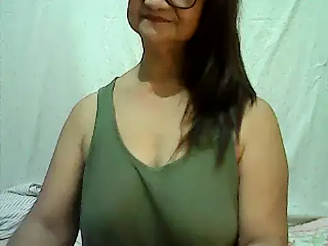 Snapshot of ScorpionLove12 chatting on 02/14/25, 05:36 ScorpionLove12 online show from 02/14/25, 05:36