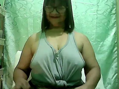 ScorpionLove12 online show from 02/21/26, 05:47