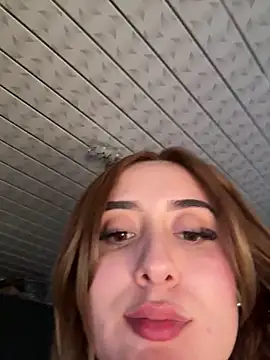 Sam Thompsoon  online show from 02/19/25, 10:31