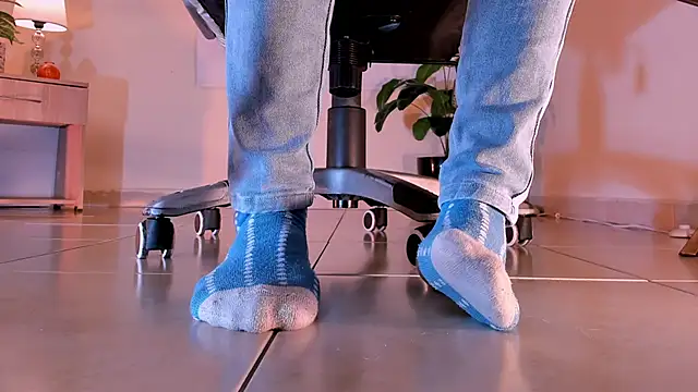 ArchieCollins online show from 10/16/25, 10:22