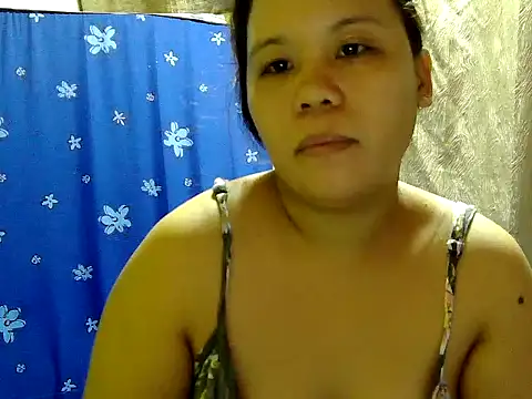 Snapshot of hotcastlexxx chatting on 06/07/26, 08:51 hotcastlexxx online show from 06/07/26, 08:51