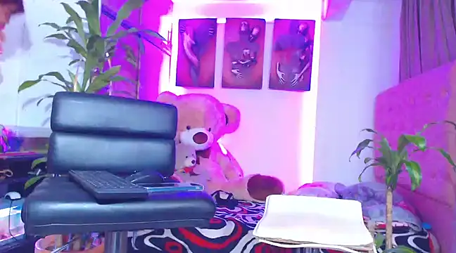 Hotgiirl 1 online show from 02/18/25, 03:53