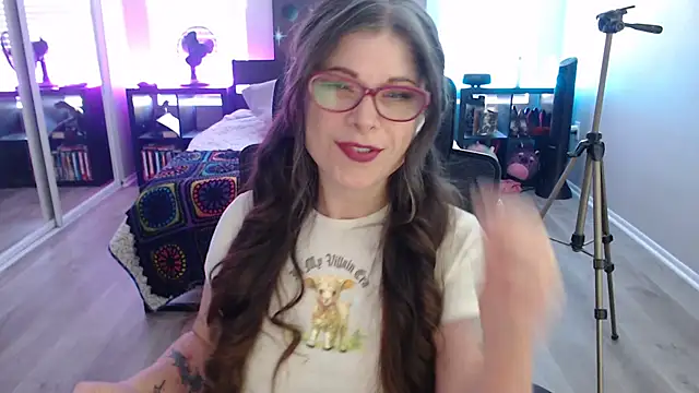 Snapshot of TheLenaAdams chatting on 12/08/24, 04:39 TheLenaAdams online show from 12/08/24, 04:39