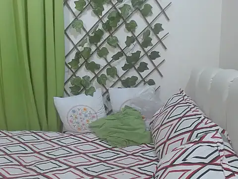 Lovelywife786 online show from 12/14/24, 02:53