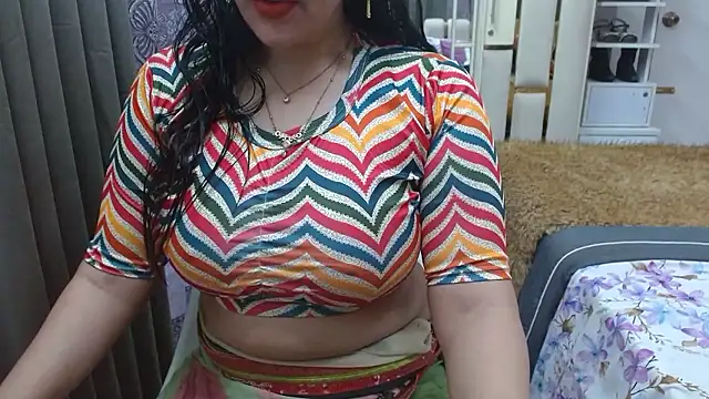 Lovelywife786 online show from 01/17/26, 05:49