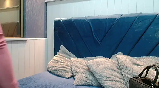 EmilyQueen3x online show from 03/07/25, 07:38