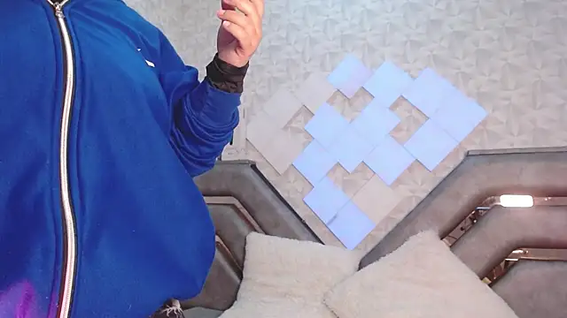 EmilyQueen3x online show from 09/09/25, 01:32