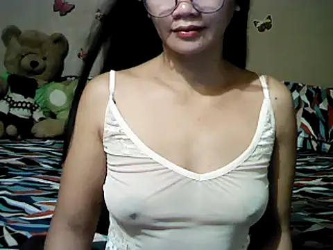 Mia Rein online show from 10/05/25, 01:42