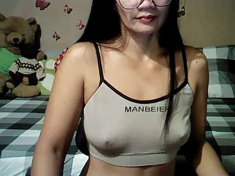 Mia Rein online show from 02/05/26, 09:47