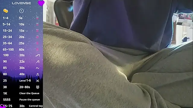 Purple Flamingo online show from 02/22/26, 12:58