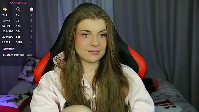 Snapshot of Just_alice chatting on 03/10/25, 08:34 Just alice online show from 03/10/25, 08:34