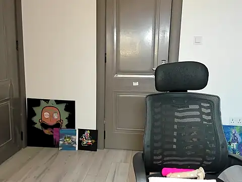  Hello Titty  online show from 04/25/26, 08:06