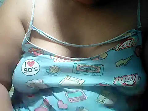 Snapshot of Sexyhorney4u chatting on 05/15/26, 10:06 Sexyhorney4u online show from 05/15/26, 10:06