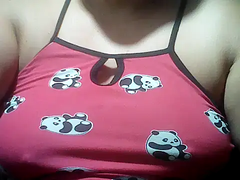 Snapshot of Sexyhorney4u chatting on 06/21/26, 09:06 Sexyhorney4u online show from 06/21/26, 09:06