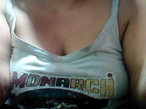 Snapshot of Sexyhorney4u chatting on 06/25/26, 06:07 Sexyhorney4u online show from 06/25/26, 06:07
