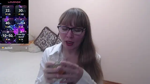 MargotLot online show from 12/03/24, 07:32