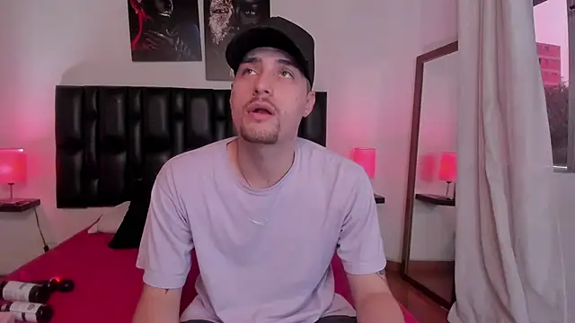 Pleasure Vibes23 online show from 02/06/25, 09:28