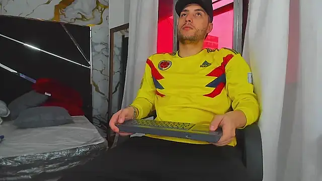 Pleasure Vibes23 online show from 03/20/25, 08:40