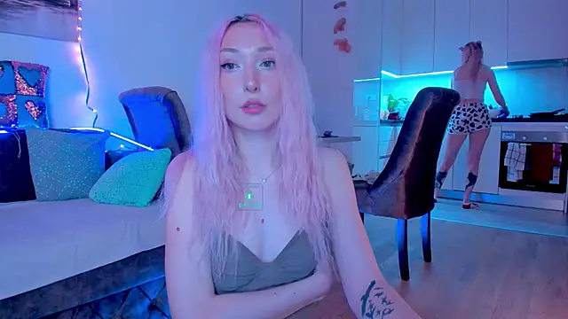 AlexRoseLiRed online show from 12/15/24, 07:10