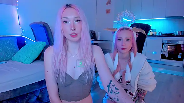 AlexRoseLiRed online show from 12/18/24, 08:03