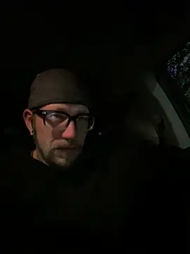 Snapshot of Tomas_Zaddy chatting on 12/31/24, 09:21 Tomas Zaddy online show from 12/31/24, 09:21