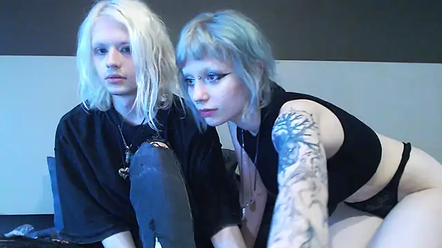 Alien Bella online show from 01/21/25, 11:13