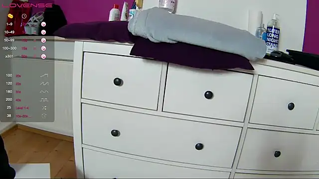 Latina daily online show from 04/19/26, 06:10