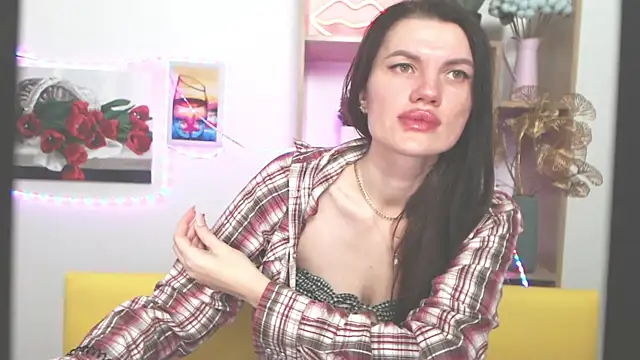 MilaLoona online show from 01/18/25, 10:39