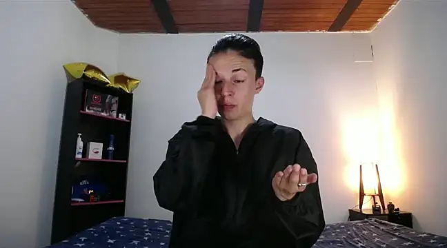 Snapshot of Cocain_Atenea chatting on 02/15/25, 07:06 Cocain Atenea online show from 02/15/25, 07:06