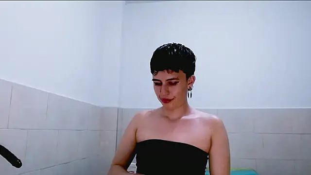 Cocain Atenea online show from 04/16/26, 12:55