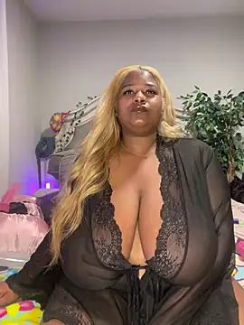 BigFineSelena online show from 01/07/25, 12:20