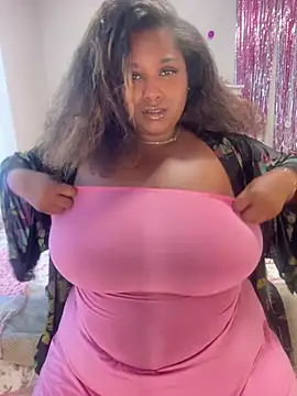 BigFineSelena online show from 03/31/26, 11:27