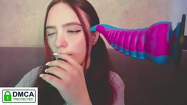 Alyssa   Scarlet online show from 12/25/24, 09:24