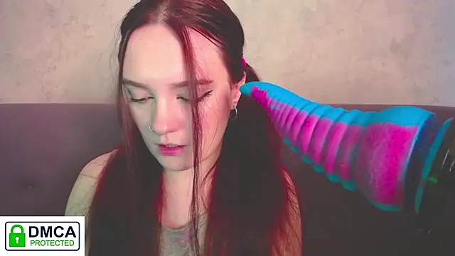 Alyssa   Scarlet online show from 01/14/26, 09:15