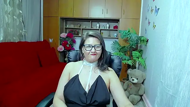 LucilleFenlys online show from 12/06/24, 04:14