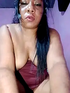 rosmery-navarro online show from 12/29/24, 05:21