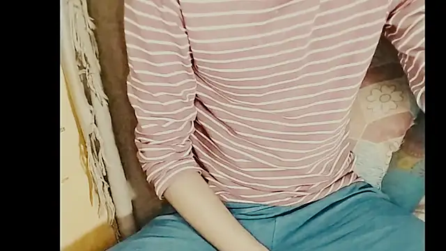 Snapshot of vampynik chatting on 11/19/25, 10:26 vampynik online show from 11/19/25, 10:26