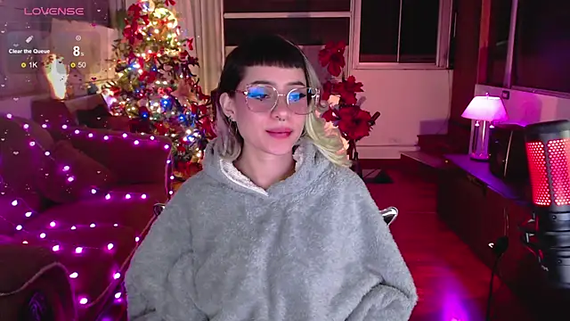 Aquamarinebubble online show from 01/07/25, 07:52