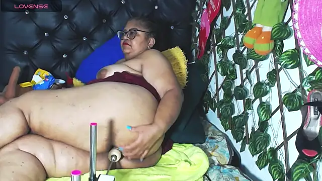 mature beautiful online show from 03/11/25, 08:42