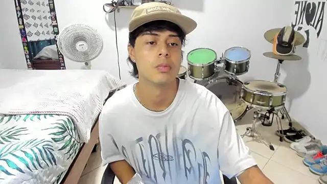 Zack falcon online show from 02/10/26, 02:59