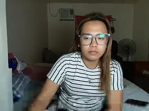 Your PrettyGirlxxx online show from 02/08/26, 12:19