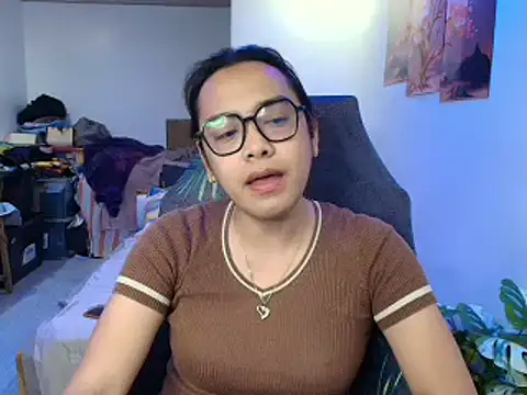 Snapshot of Your_PrettyGirlxxx chatting on 05/10/26, 11:15 Your PrettyGirlxxx online show from 05/10/26, 11:15