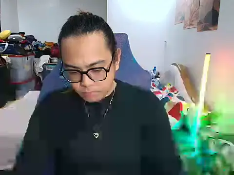 Your PrettyGirlxxx online show from 06/09/26, 08:48