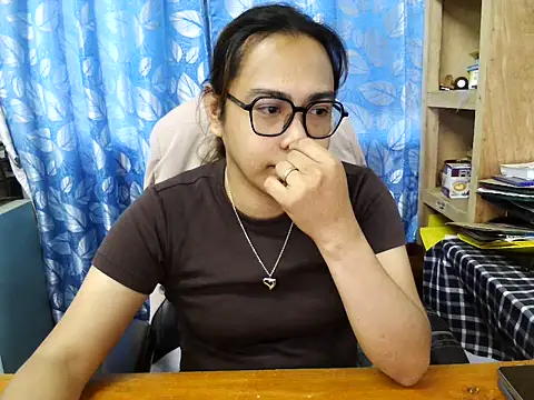 Your PrettyGirlxxx online show from 06/11/26, 01:38