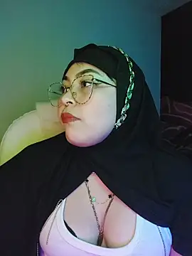 Hana    online show from 03/28/26, 01:05