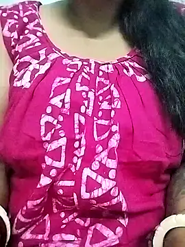Snapshot of rekhabb123 chatting on 04/24/26, 07:05 rekhabb123 online show from 04/24/26, 07:05