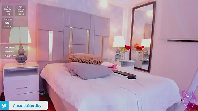 AmandaNordby  online show from 01/10/25, 12:59